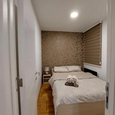 Apartment Loly *